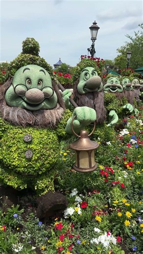 Those funny seven dwarfs at the Flower and Garden Festival.