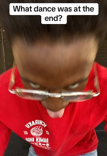 Electro Shuffle Dance Tutorial in Fortnite