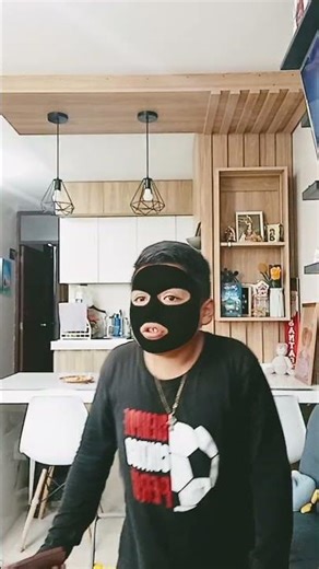 mi funda de celular 😎😎☠️ #humor #memes #elpersonajedelasemana #yosoydelos7mil