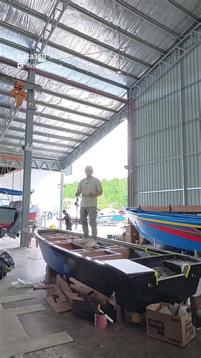 Custom Casting Boat Construction Process