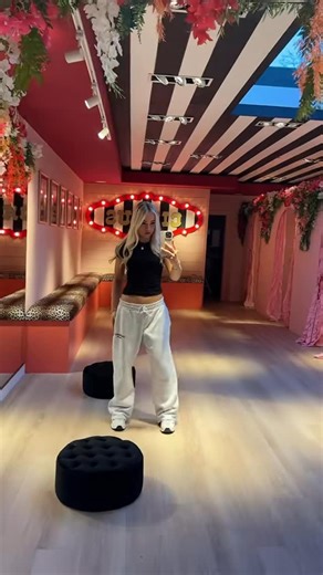 💜Caroline Bramley Boutique💜 on Instagram: "🎪✨ CIRCUS VIBES HAVE LANDED IN COVENTRY ✨🎪 The Caroline Bramley Boutique is officially OPEN 🤍 Opened just last week and we are READY & WAITING to meet all you Coventry girls 💅👗 Think bold ✨ dramatic 🎠 show-stopping dresses 🤯 This is your sign to come and say YES to the dress 💖 💃 Prom dreams start here 📍 Coventry 🎀 Main character energy only Book your appointment and step into the circus… 🎪👑 💖💫🔥"