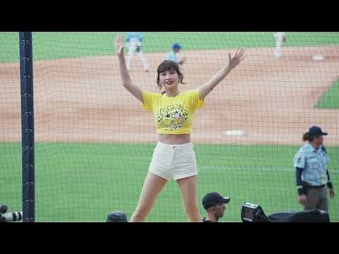峮峮 萬人合唱的榮耀 峮峮 チュンチュン 可愛すぎるチアリーダー [ちゅんちゅん] 台湾野球チア #台湾チアガール #Passionsisters #兄弟象 cheerleaders fancam