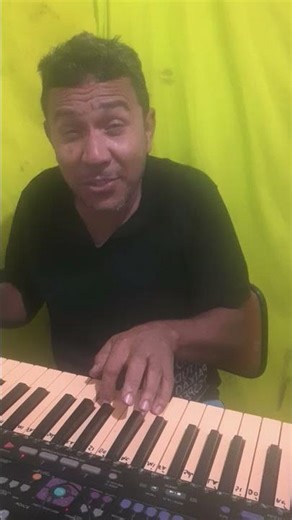 Thonny Ventura Cantando só o Refrão de Sua canção