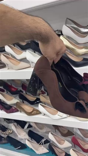 افخم موديل يا صبايا 😍😍 بهيك جو 👇 بمناسبتك تتالقي في 😍😍 خدمة توصيل متوفرة لجميع المناطق 👇 | جوجو مودا JOJO Moda