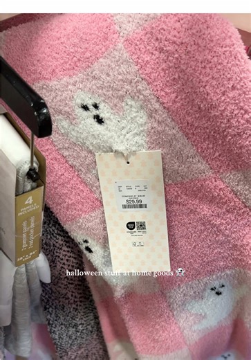 obsessed #halloween #fyp #homedecor #homegoods | Halloween Home Decor