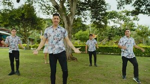 6.4K reactions · 1.2K shares | Les presentamos un homenaje al maestro Leo Dan con este popurrí de canciones: Mix Leo Dan - El Ñañito 拾 Youtube: https://youtu.be/EvlDAcrmThI?si=iRbQN0nVNtMZrGPy Locación: Eco-Aventura Fundo El Colibrí | El Ñañito Perú | Facebook