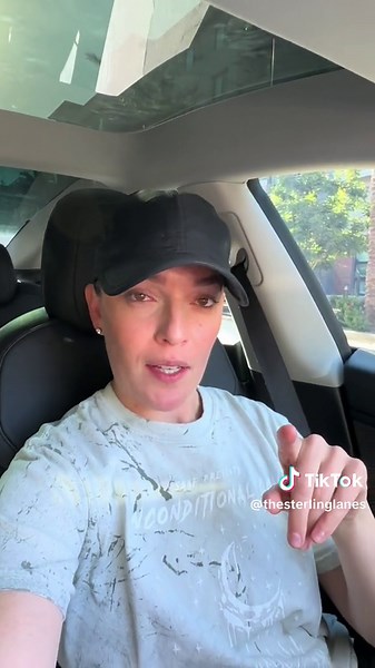 Changing Tesla Exterior Color from Screen | Tesla Model 3 Customization