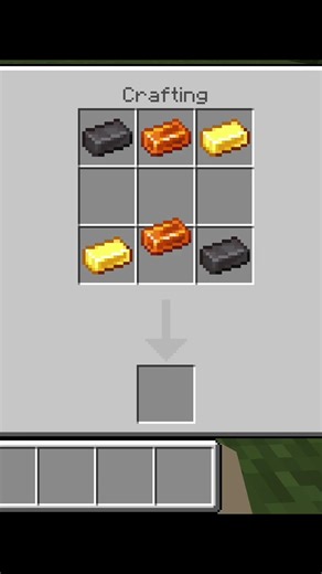 Minecraft me craft a axe #minecraft​ #mcpe​ #shorts​