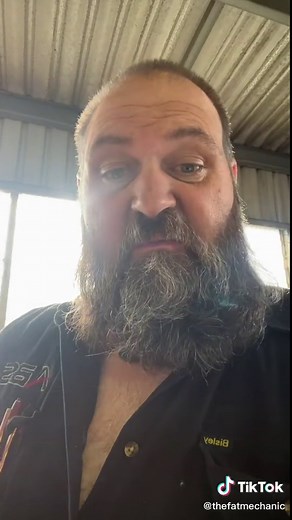 #thefatmechanic #beardofknowledge #foryoupage #fyp #absauto #mechanictok #maintenanceiskey✅ #clubpositivityaustralia #minicooper