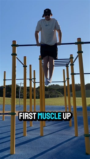 Cameron Mitchell | Fitness & Travel on Instagram: "The only muscle up tutorial you need #muscleup #discipline #motivation #gym #calisthenics #stoic #bodyweight #muscleuptutorial #calithenicsworkout #streetworkout #perthsw #perth #perthstreetworkout"