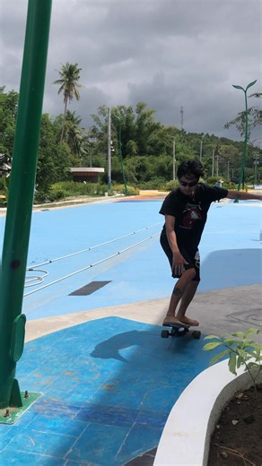 Alien Nation (@_aliennation)’s videos with original sound.Ph - Carl