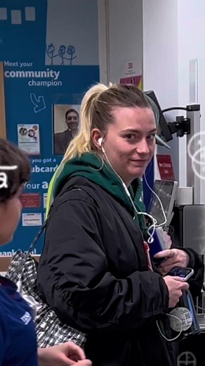 Scanning items while people are checking 😅🙅🏾‍♂️😂 #prank #fyp #foryou #foryoupage #funny #comedia #viral