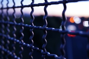 金網フェンスの用語説明と選び方【開目・ピッチ・メッシュなど】