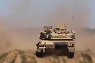 军武回顾：T版的M1A2主战坦克系列除了是地表最贵 其他方面的减配特别地明显_腾讯新闻