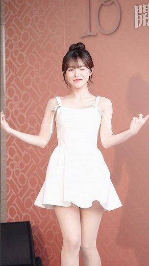 여자친구 GFRIEND - 오늘부터 우리는 Me gustas tu 多慧跳起來活力滿滿太可愛了吧😍@l‪@lee_dahye‬李多慧 #이다혜 #cheerleader #fancam