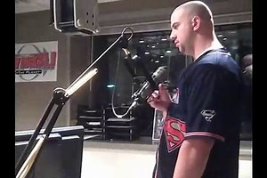 Roshambo 2009 Kick to the balls contest