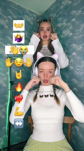 Synchronized Hand Gestures with Emoji Expressions