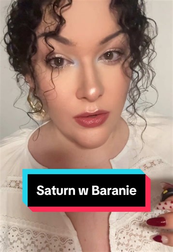 Saturn w Baranie to ten typek, co przychodzi na imprezę, zapala światło i mówi „dobra, koniec zabawy, sprzątamy”. 🫠 jesli czujecie ostatnio dziwny opór, jakbyście próbowali biec w wodzie – to nie wy, to wasze niebo (ostatnio mi siedzi w głowie „to nie ja, to moja schauma”, sorki). Szykuje się grubsza weryfikacja ego i koniec ściemy. Nagrałam o tym cały odcinek, bo temat jest zbyt gęsty na opis. Tłumaczę tam, o co chodzi z tym hamulcem i jak to wykorzystać (zamiast rzucać talerzami). Link czeka 
