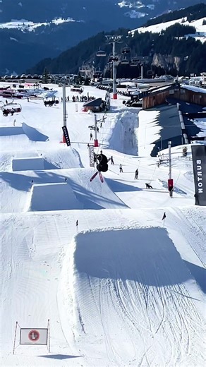 Skiing Tips for Beginners: Master the Slopes