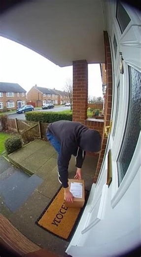 Parcel Pirate Revenge! Instant Karma