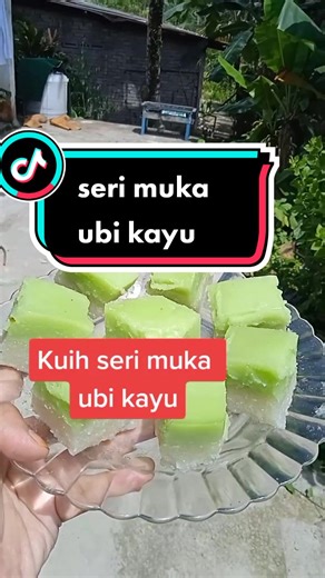 Resepi Kuih Seri Muka Ubi Kayu Tradisional dengan Pewarna Hijau