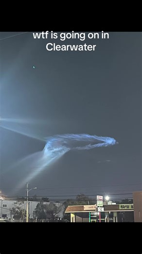 Portal? Spaceship? Aliens? 👽 #florida #alien #ufo #portal #fyp