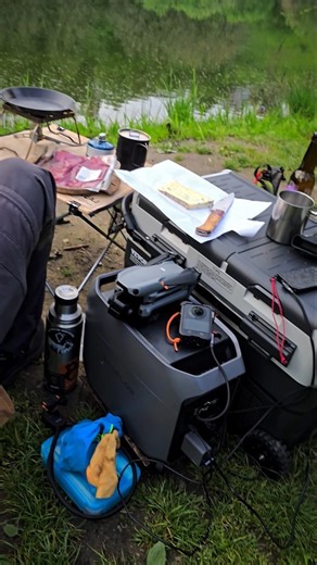 Casse-croûte au calme après la rando 🥩🧀🥘 Pièce de bœuf sauce fromage bleu à la crème 😋 #camping