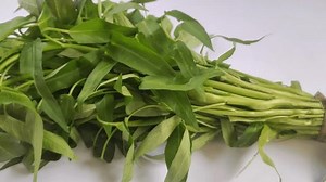 Bunch Water Spinach Ipomoea Aquatica Plants Stock Footage Video (100% Royalty-free) 3691138551 | Shutterstock