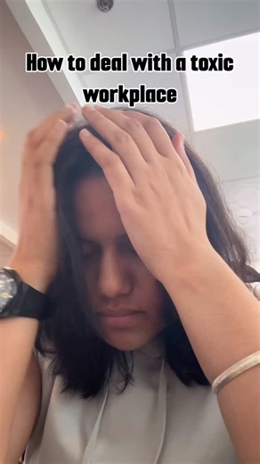 Hr Foradvice on Instagram: "👇🏻 💡 1. Identify the Signs A workplace is toxic if you experience: • Constant negativity, gossip, or blame culture • Lack of respect or boundaries • Micromanagement or favoritism • Poor communication and unrealistic expectations • Burnout, anxiety, or dread before work ⸻ 🧘 2. Protect Your Mental Health • Don’t take things personally — toxicity often reflects others’ insecurities, not your performance. • Create emotional distance — focus on your work, not the drama