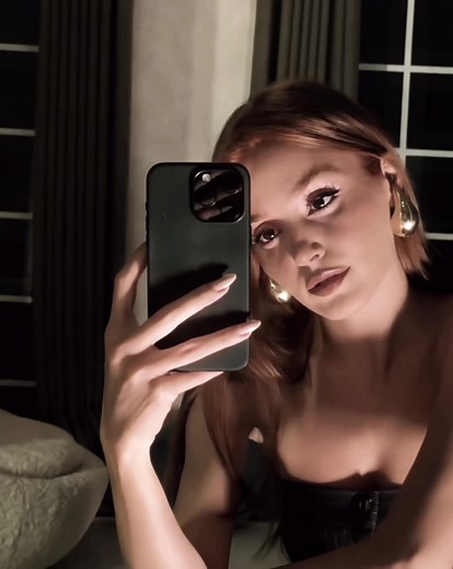 Meet Hande Ercel: A Unique Bombshell