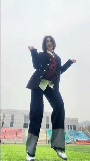 Wu Ji Spicy Oil Dance Challenge: Easy & Trendy Moves