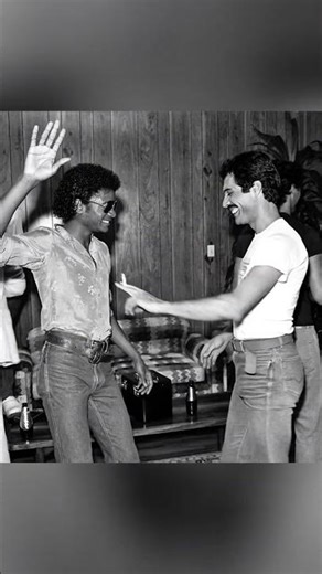 Freddie Mercury & Michael JacksonWhen Two Legends Defined an Entire Generation 👑🎶