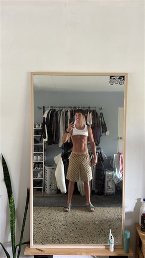 Joey Donovan on Instagram: "This year I am to spend less time in the gym, and Saturday morning was a perfect reflection of exactly how I’m aiming to structure my day. This is 6am - 9am noise with @kurtatchison @itsjayess_ Workout, Recovery session and Breakfast then piss off and do our own thing the rest of the day. Gym based self development is productive but it was also a form of procrastination for me in 2025. - So much on my plate this year and so many things to come, no time to waste time -