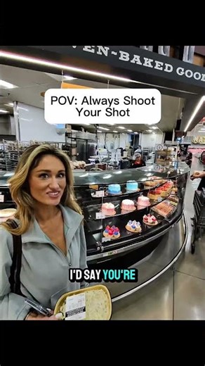 cold approach in a grocery store 😬 #shorts #stephspeaks #attractionacademy