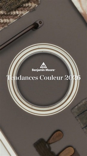 La palette Tendances Couleur 2026 de Benjamin Moore se compose de huit teintes gracieuses qui vous aideront à mettre en valeur tous les détails de vos espaces. Découvrez une vision raffinée de la couleur en accédant à notre site Web ou en allant voir votre détaillant pour vous procurer une brochure ou un flacon d'essai. | Benjamin Moore