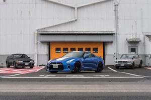 Nissan GT-R 50th Anniversary Edition debuts in New York