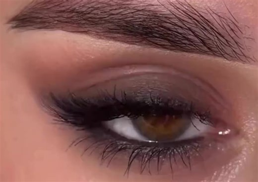 Free Online Makeup Training Classes