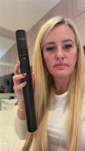 The Essential Selfie Stick for Perfect Photos
