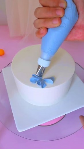 186K views · 1.2K reactions | How to make cake decorating tutorials for beginners | Dulce Delitto | Facebook
