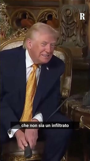 Trump al bambino: "Noi tracciamo e controlliamo Babbo Natale. Non vogliamo che entri un infiltrato"