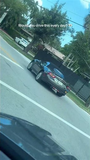 This Fiat 124 Spider Still Turns Heads in Miami 🇺🇸