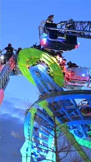 Over a dozen stranded after popular ‘Wave Twister’ ride gets stuck at Adventureland