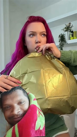 Balloon + toothpaste 😳🎈Does it work?