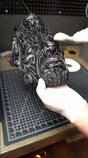 My new favorite print ❤️‍🔥 Was the rub n buff worth it?? Model by darkartefactdesign #3dprinting