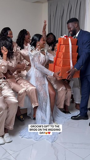 Groom's Heartfelt Gifts for the Bride on Their Wedding Day