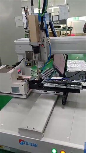 Desktop Vacuum Screw Fastening Robot: Vacuum Suction and Precision Fastening Demonstration