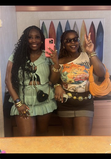 Exploring Carnival Cruise Drink Packages