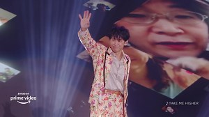 2021.12.10 『LIVE TOUR V6 groove at SAITAMA』 配信開始✨ 1995年11月1日から活動をつづけてきた #V6 の集大成。 #26年という瞬間 を、お見逃しなく。 見られるのは、プライムビデオだけ！ #V6groove #V6LIVECOLLECTION | Amazon Prime Video