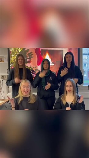 Jingle Bells Sign-along - Makaton Aberlour Futures