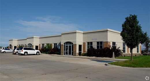 4622-4626 Progress Dr, Davenport, IA 52807 - Office for Sale | LoopNet